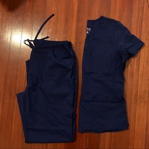 Women’s Scrub Set